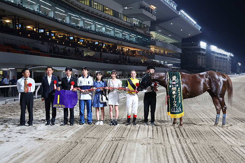 2025年 メモリアカフェ　断然人気に応え、5馬身差の圧勝