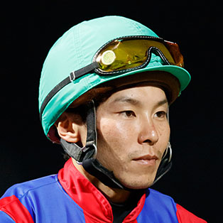 松井 伸也 写真