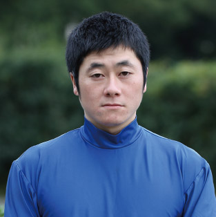 石本 純也 写真