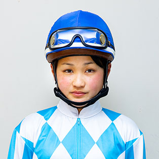 神尾 香澄 写真