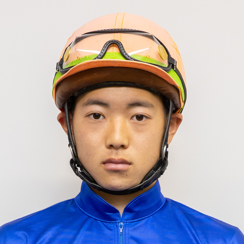 新原 周馬 写真