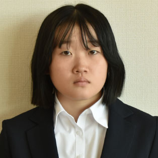 齋藤 友香 写真