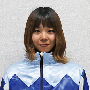 今井 千尋 写真